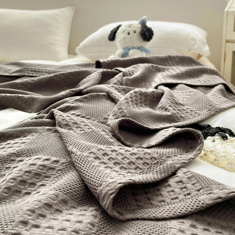 Battilo Cotton Throw Blanket Soft Breathable Waffle Blanket for Twin Queen King Bed Decorative Plaid Sofa Blankets Summer Throws