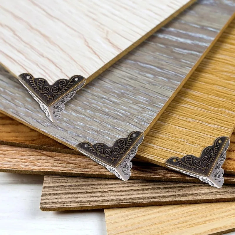 Carved Wooden Boxes Corner Protector Metal Edge Corners Guard Cover with Screws Wood Case Furniture Dresser Table Decoration