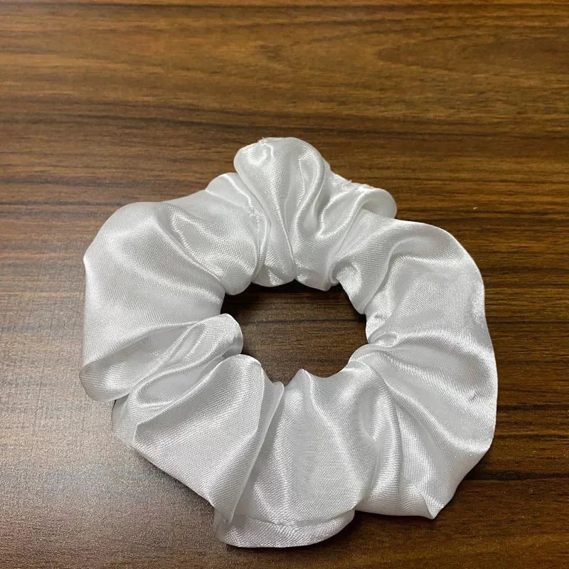 Light Up LED Glasses 5 Colors Heart Shape Glow Glasses Glow in The Dark Party Supplies Neon Party Favors for Kids Adults