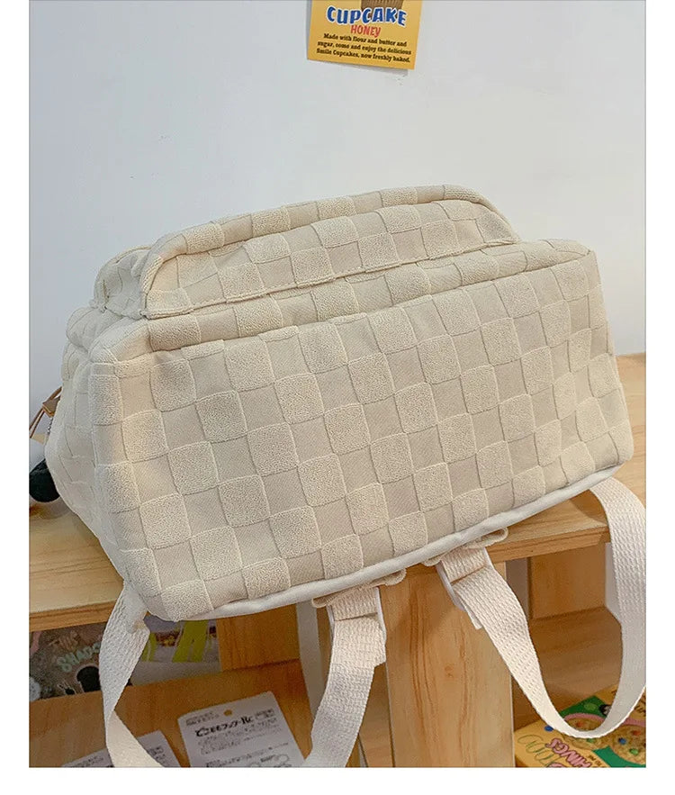 Gift pendant schoolbag, female high school student schoolbag, backpack, college student large-capacity and versatile backpack