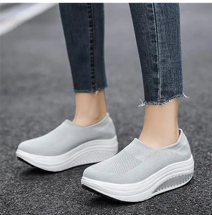 2024 Sneakers Shoes Women Footwear Platform Sneakers Trainers Shoes Ladies Loafers Chunky Sneakers Slip On Mujer Shoes Woman