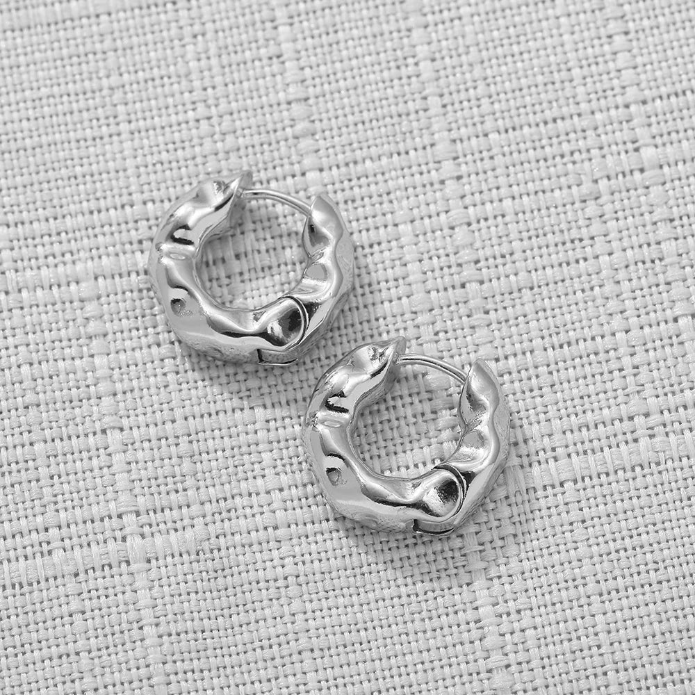 Punk Gold plated Chunky Irregular Hammered Hoop Earrings for Women Minimalist Geometric Twisted Polished Ear Ring Huggie Hoops