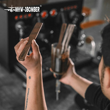 MHW-3BOMBER Durable Walnut Stirrers Vintage Solid Wood Textured Coffee Stirrers Exquisite Home Barista Kitchen Accessories