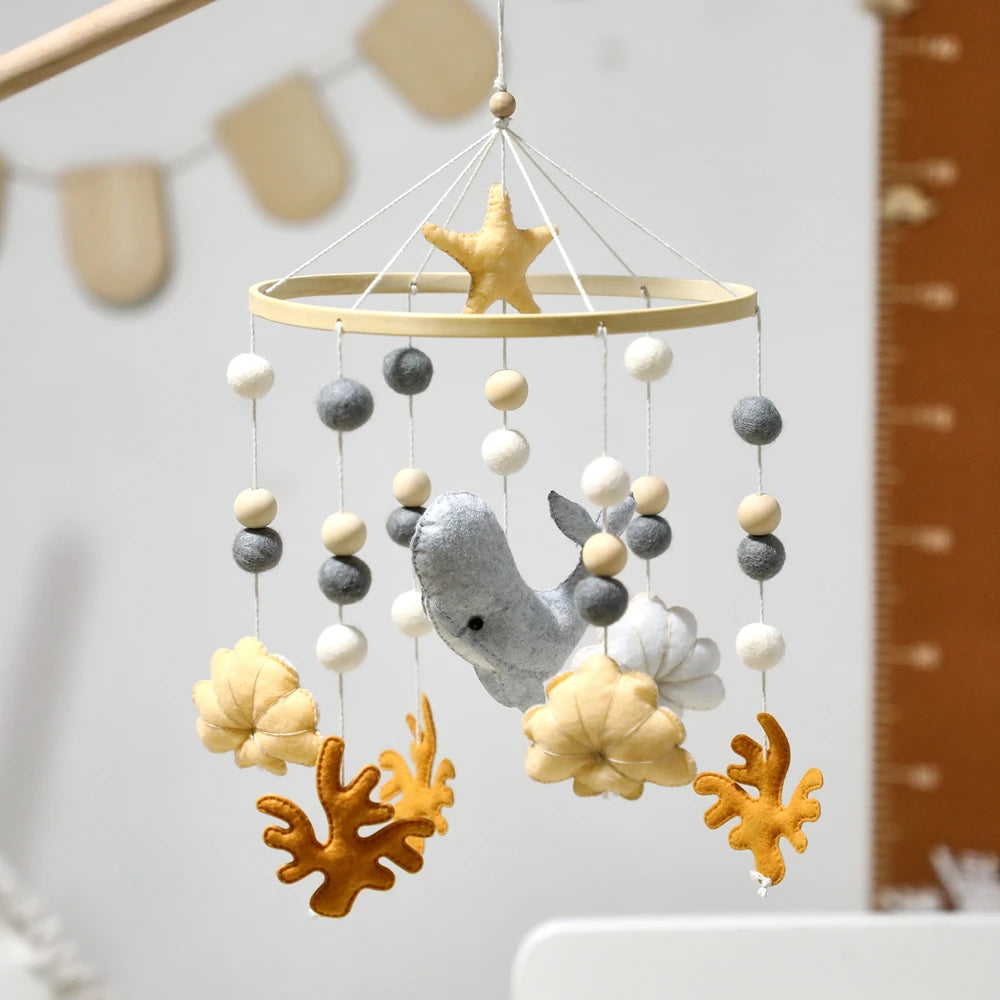 Baby Crib Mobiles Rattle Toy 0-12Months Soft Felt Whale Ball Bed Bell Newborn Music Box Bed Bell Crib Hanging Toys Infant Toys