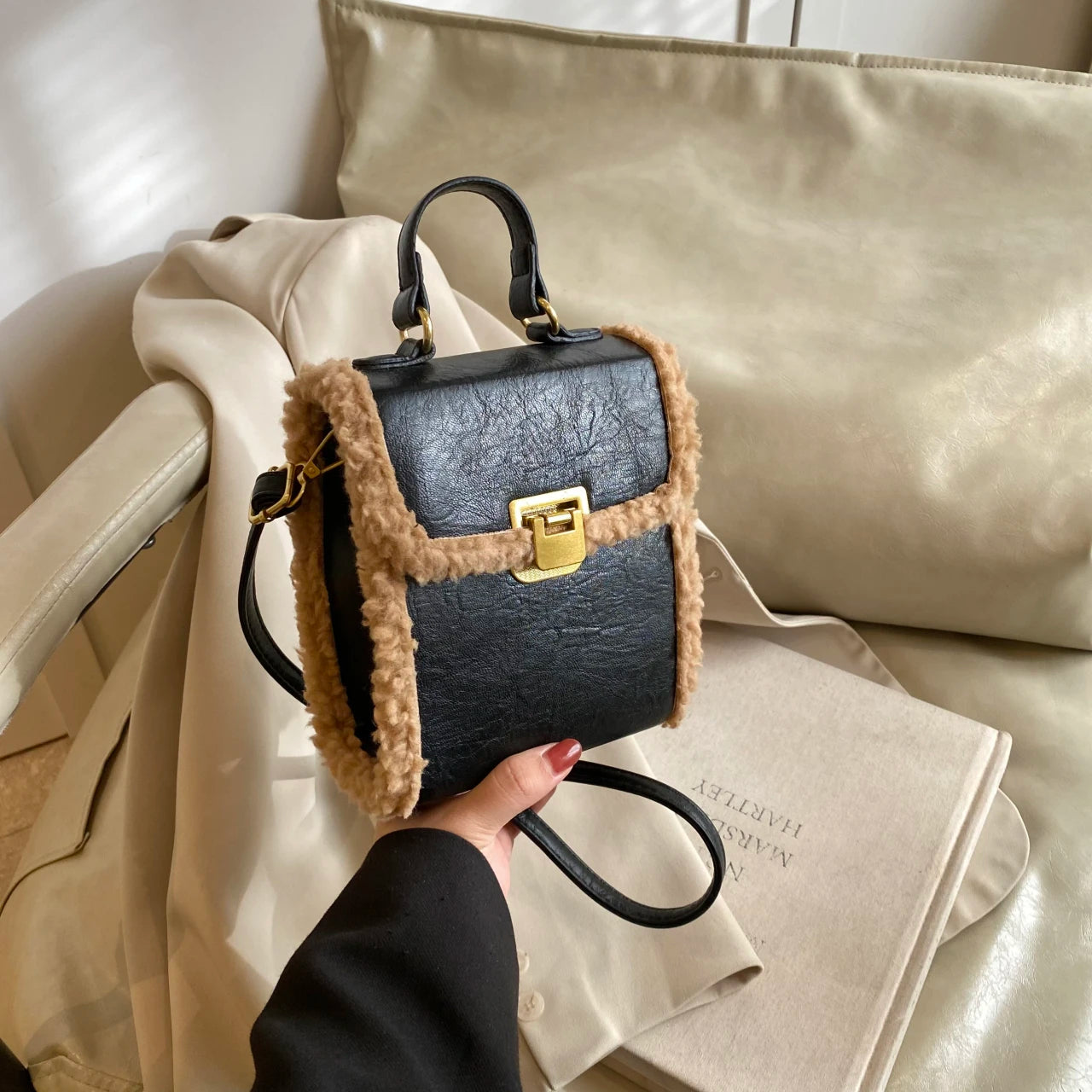 Fashion Small Totes Bag 2024 Trend PU Leather Shoulder Bags for Women Cute Short Handle Crossbody Phone Bag Luxury Fur Handbags