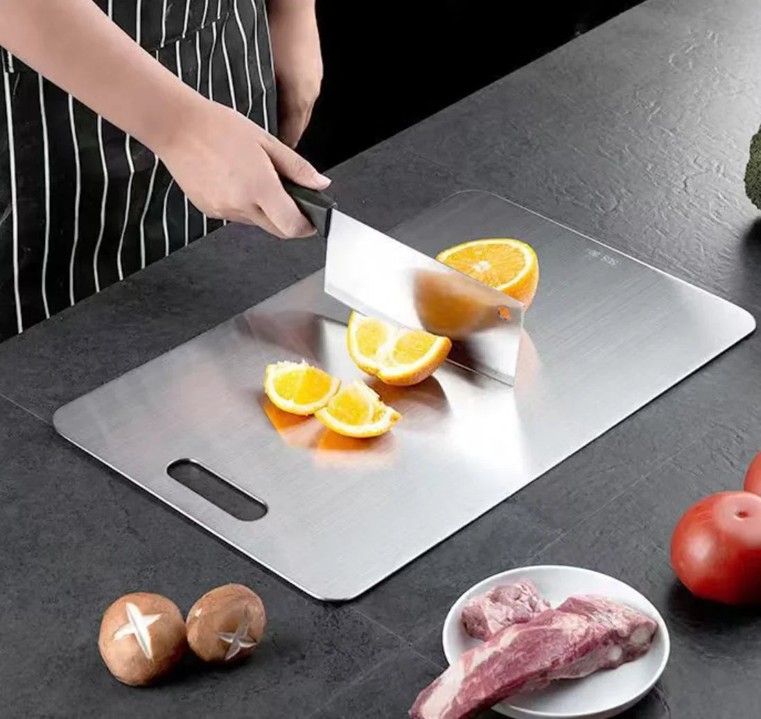 Kitchen Cutting Board Made of Stainless Steel with Durable,non Slip and Hygienic Surface Suitable for Preparing Meat Fruit Dough