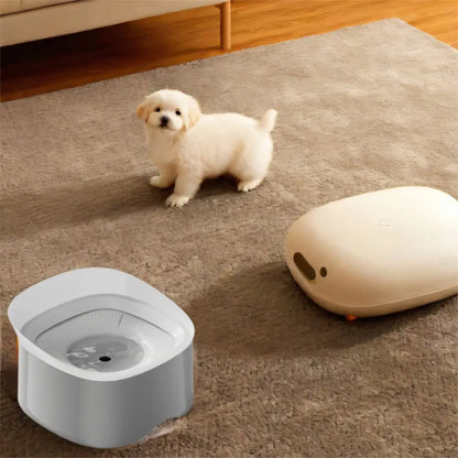 Spill-Proof Dog Floating Bowl Large Capacity No Wet Mouth Pet Water Bowl Plastic Detachable Pet Water Dispenser