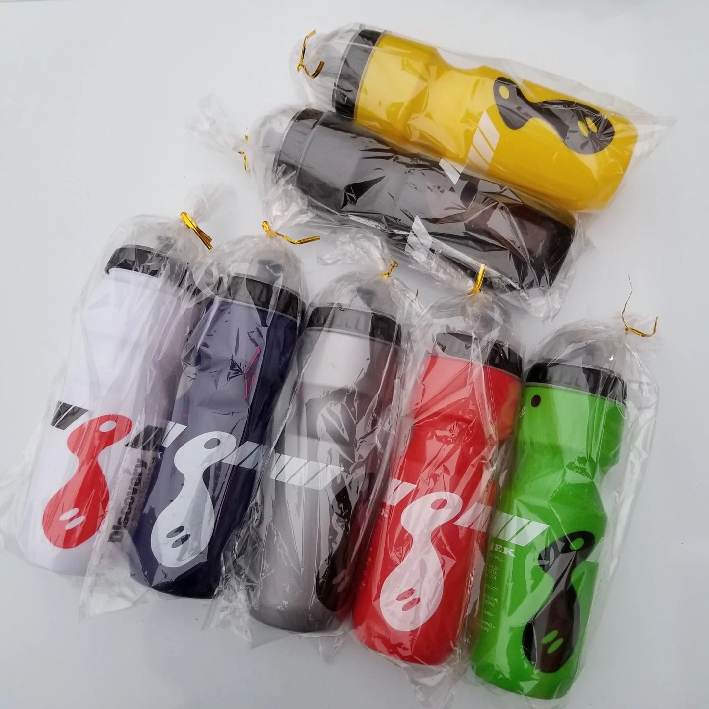 750ML Portable Cycling Equipment Cycling Bottles Mountain Bicycle Water Bottle Outdoor Sport Camping Drink Jug Free Cup Holder