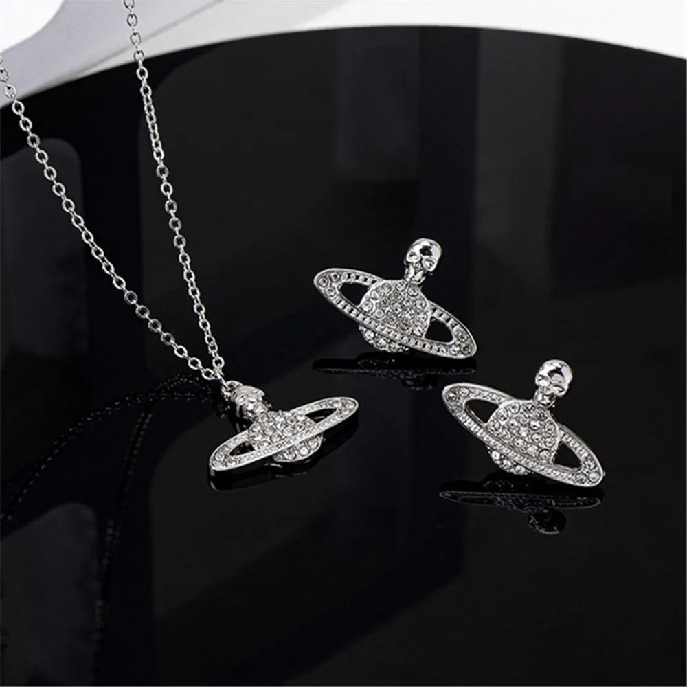 European and American Light Luxury, Niche Design Sense Metal Accessories, Fashionable and Elegant Women's Jewelry Accessories