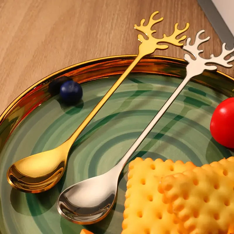 4/8pcsStainless steel elk spoon Home dessert spoon coffee spoon tea spoon Christmas elk design exquisite tableware
