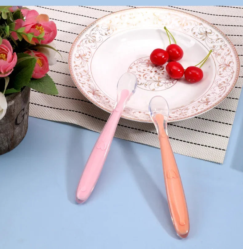 1pcs Soft Silicone Spoon Set Baby Stars Tableware Learning Training Spoon Children's Feeding Reborn Silicone Safe Utensils