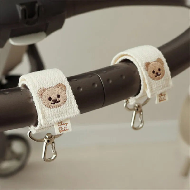 2 pieces of baby stroller hooks, baby stroller clips, diaper bags, scooter baby stroller accessories hooks cartoon bear