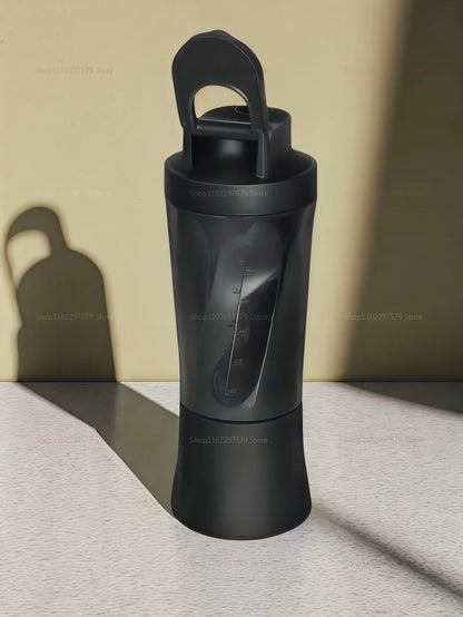 Portable Juicer Blender Cup 700ML USB Rechargeable Outdoor Smoothie Maker Fresh Fruit Mixer with 4 Blades for Travel and Sports.