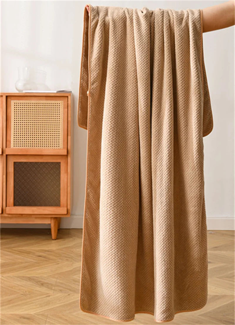 Boluoge large bath towel, thickened absorbent quick drying beach towel, coral fleece bath towel,  household adult towel