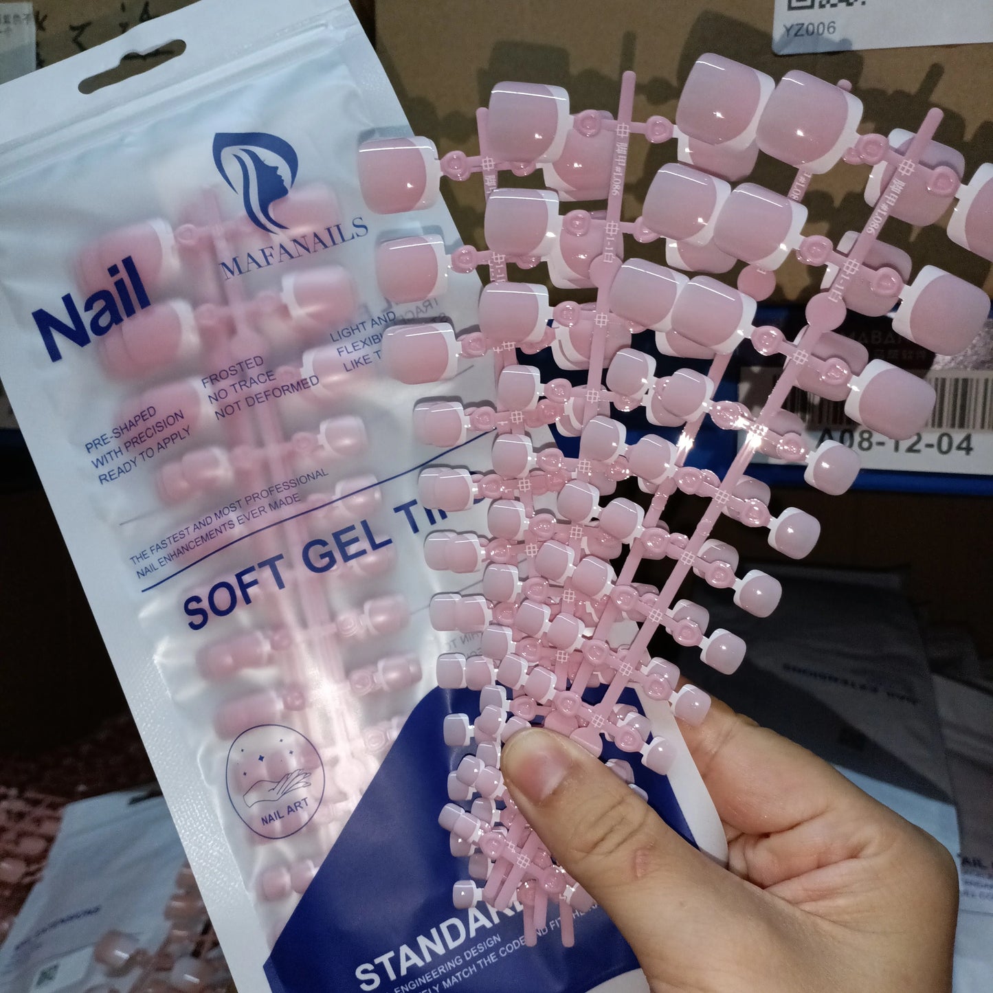 120pcs Square ToeNail Tips - Short French Tip Press On Toenails Pink Soft Gel Toe Nail Tips Full Cover Fake Toe Nail Extensions