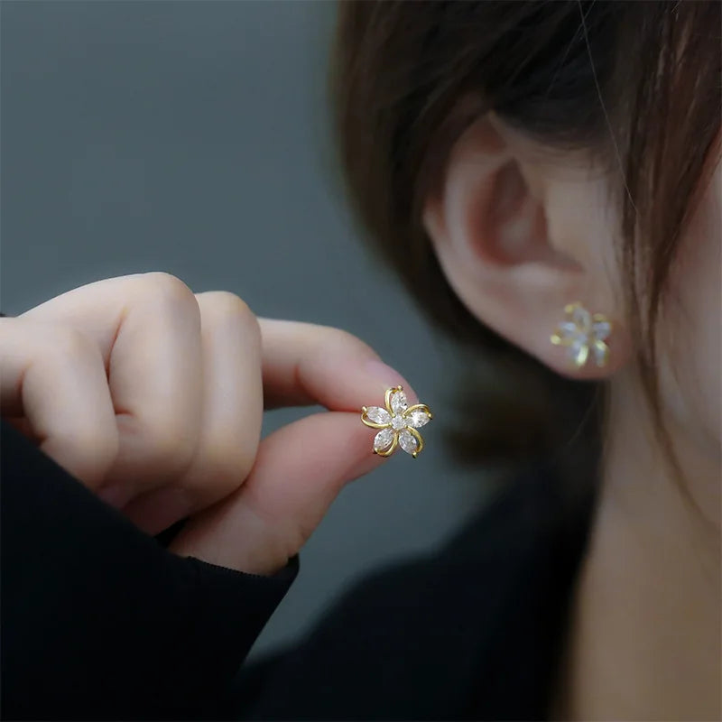 Dainty Flower Stud Earrings for Women Piercing Cartilage Ear Ring Cute Zircon Gold Color Women's Aesthetic Jewelry Gift