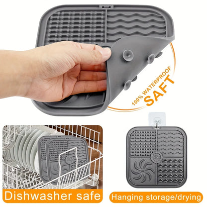 Silicone Slow Feeder Mat Pet Lick Pet Slow Food Plate Bathing Distraction Silicone Dog Sucker Food Training Dog Feeder Supplies