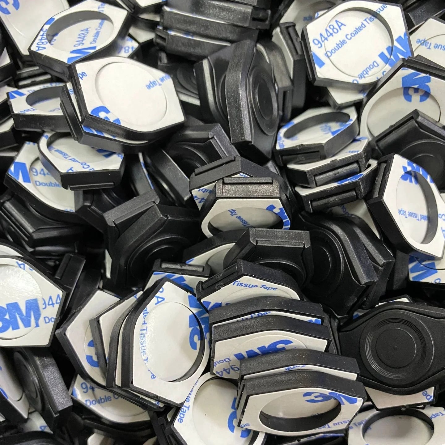 One-Click USB Webcam Privacy Cover - Anti-Hacking Camera Blocker for Logitech C922Pro, Razer & USB Streaming Camera,Easy Install