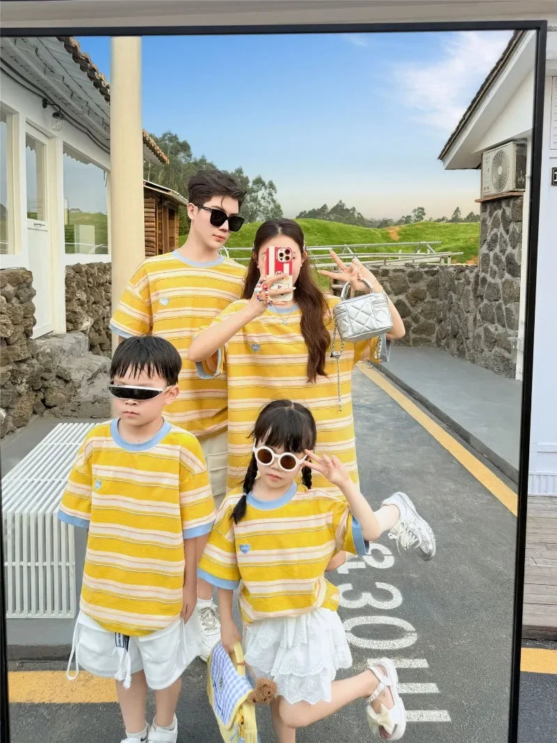 Summer Family T Shirts Parent-child Clothes Mother Father and Daughter Son Boy Girl Matching Tee Shirt Tops Baby Cotton Bodysuit