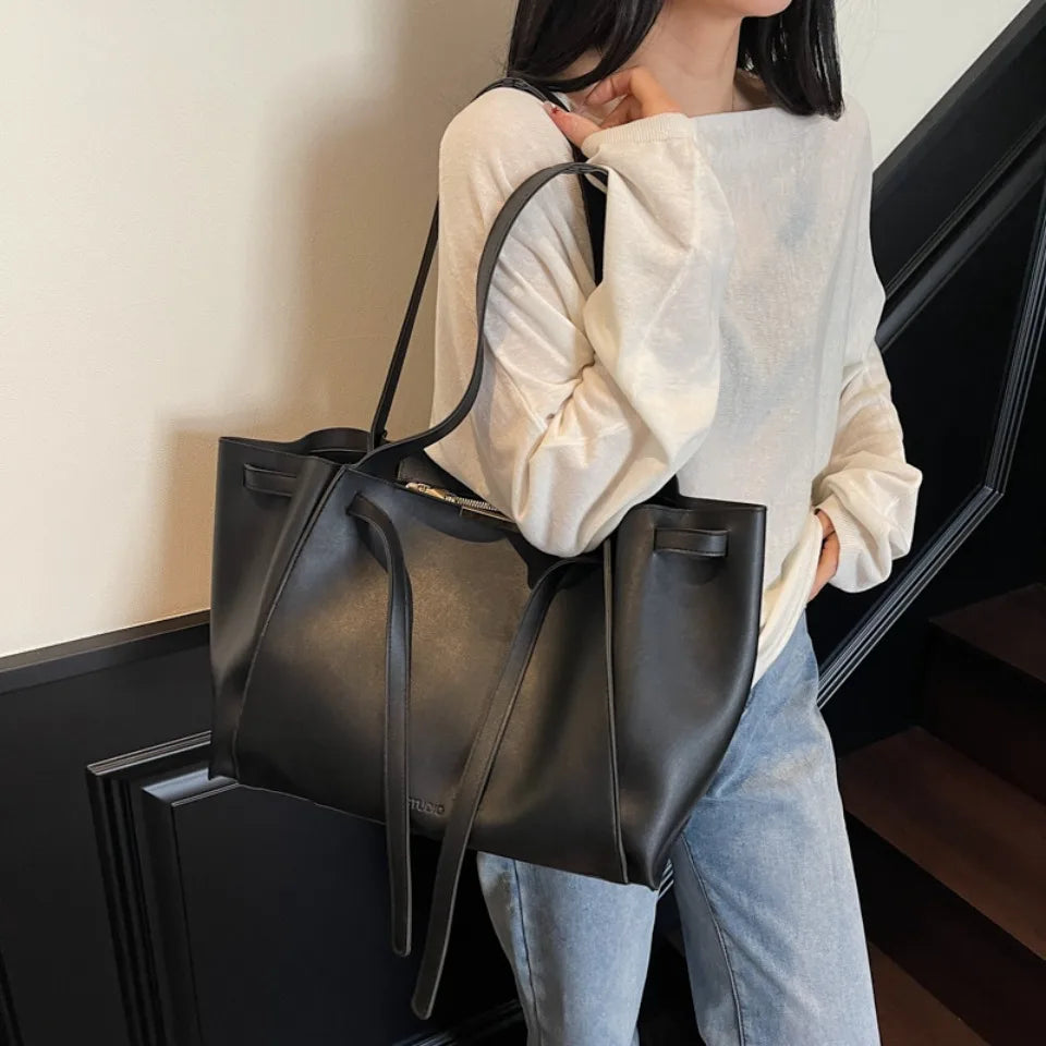 Big Shoulder Hand Commuting Bags for Women Large Capacity Drawstring Bucket Shopping Totes Top-Handle Bag 2025 Latest Handbags
