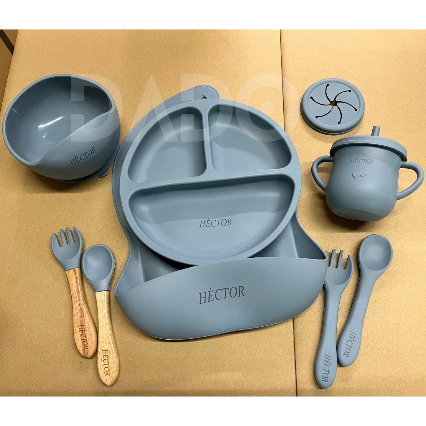 Customized Baby Silicone Feeding Set with Suction Cup Personalized Name Dish Divided Plate Bowl Spoon Cute Kid Eating Tableware