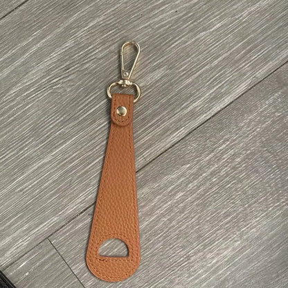 Travel Hat Clip Leather Simple Golf Baseball Hat Clip Summer Hat Strap Towel Glove Storage Wallet Buckle Hands-free Latch Clip