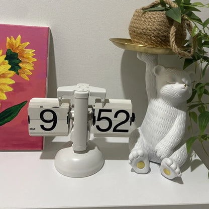 Automatically Page Turning Flipping Clock for Modern Home Office Decoration.A Battery Included.Full of Sense of Technology.