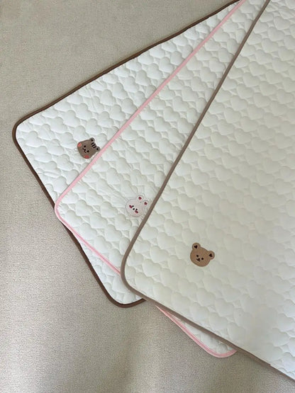 1 piece of beige baby waterproof mattress breathable diaper pad suitable for daily use in spring, summer, autumn and winter