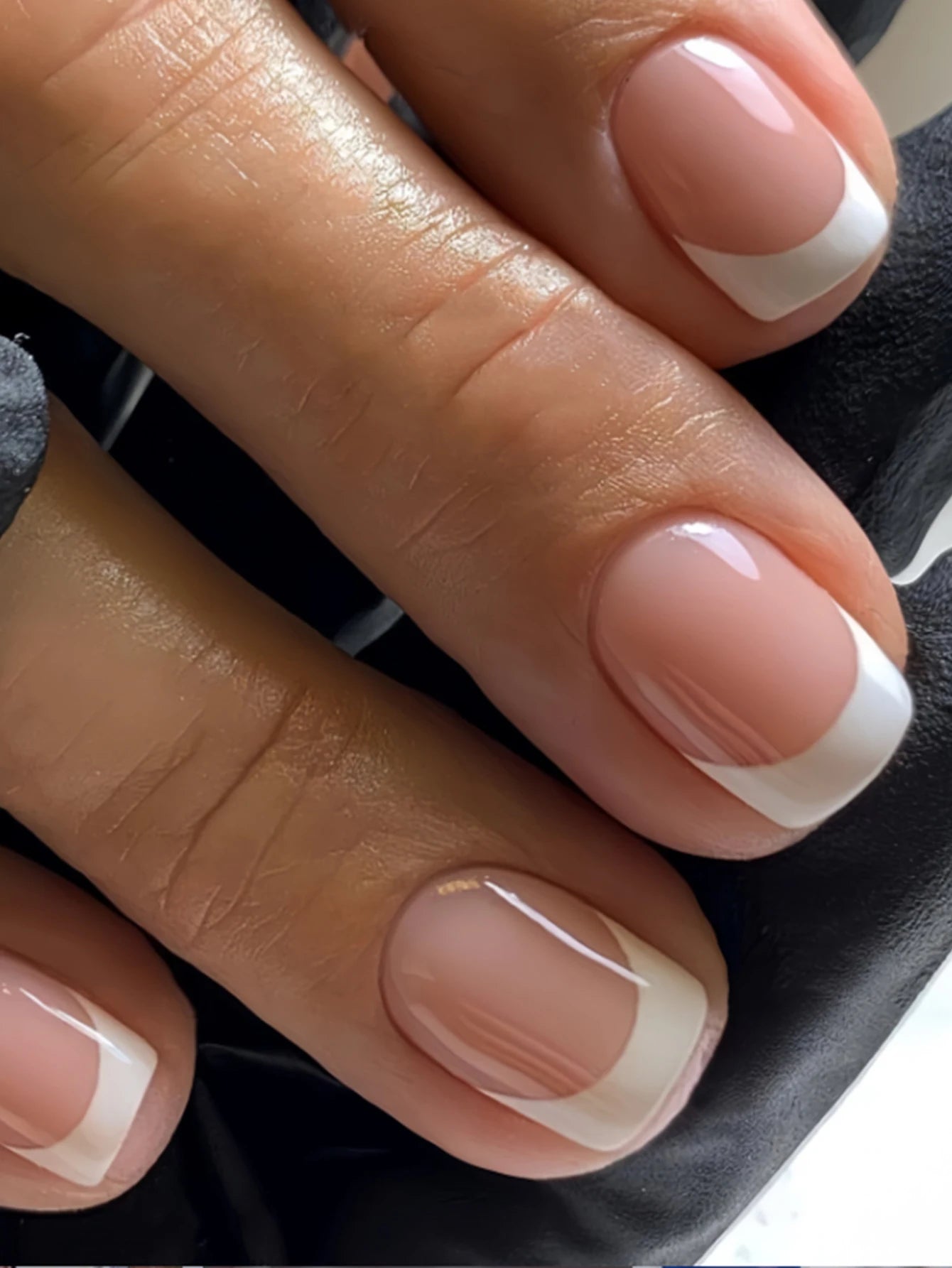 24PCS Press On Nails Short Pink Square Fingertip French Trim Press On Nails Love Design Sweet Nails Glisten Press On Nails