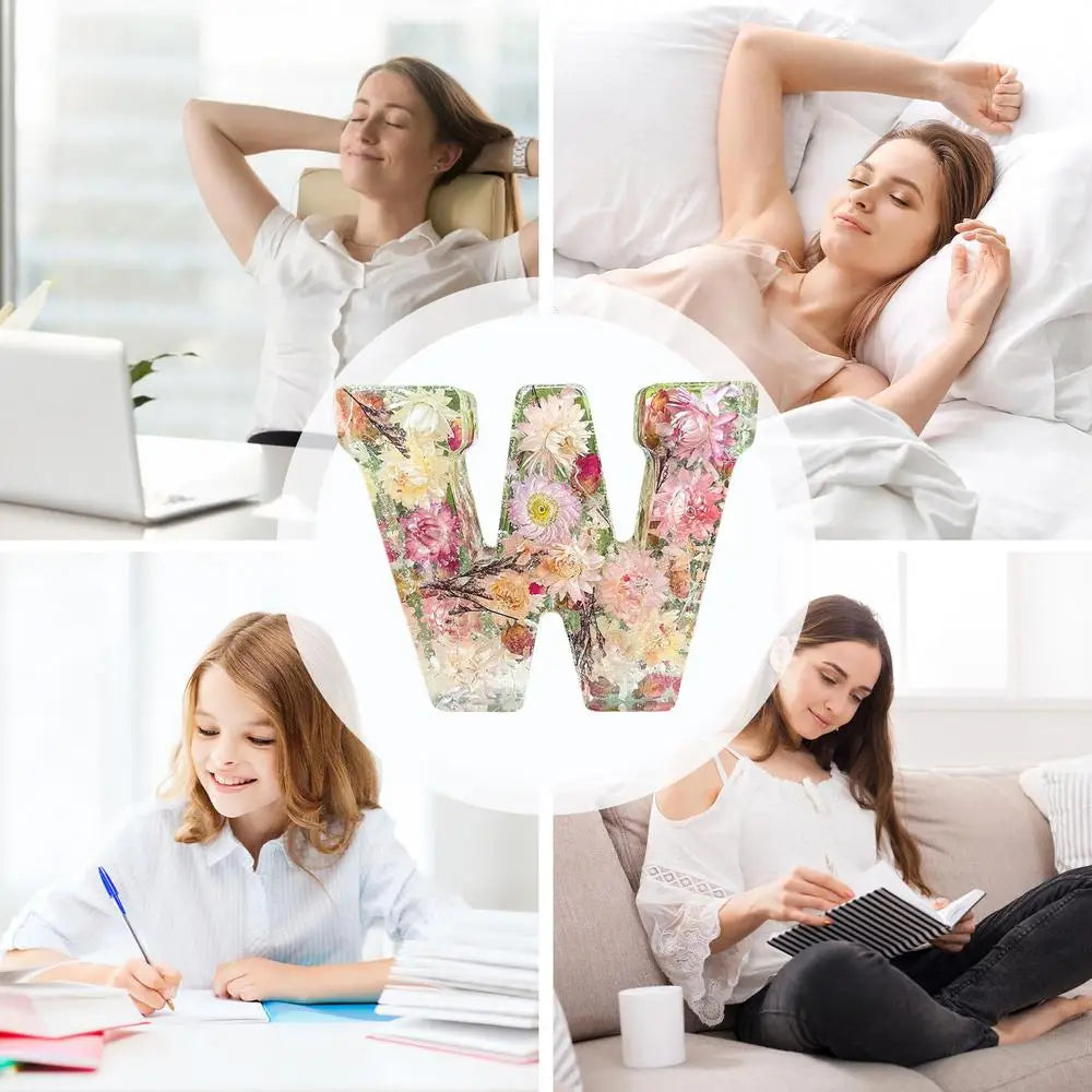 Floral 26 Letters Night Lights Decorative Resin Lamp with Initial Letter & Dry Flower Creative Table Light Night Lamp Glowing