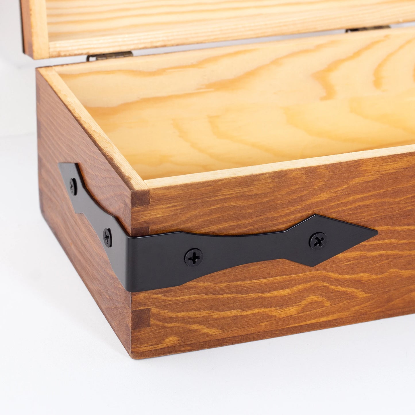 Black Metal Corner Protector Iron Decorative Corner Bracket Edge and Corner Guards for Wooden Table Desk Box Cabinet Furniture