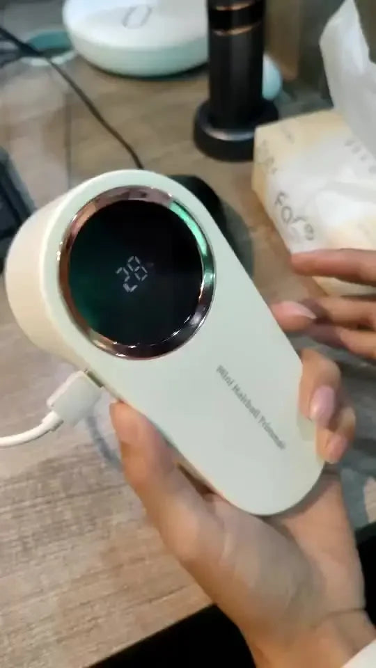 Lint Remover For Clothing Portable Electric Fuzz Pellet Remover LED Display Rechargeable for Clothes Shaver Fluff Remover