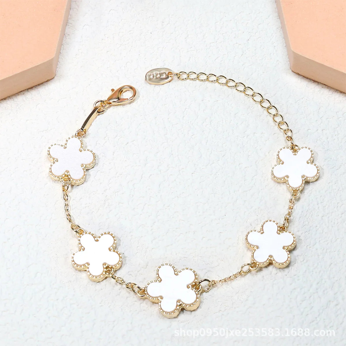 Fashion Double Sided Plant Five Leaf Plum Blossom Charm Bracelets For Women Girl Waterproof Clover Jewelry Gifts Best Friends