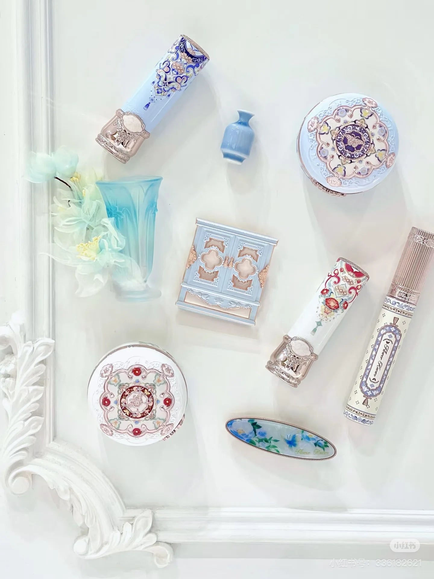 Flower Knows Limited Edition Shell's Jewel Fridge Magnets