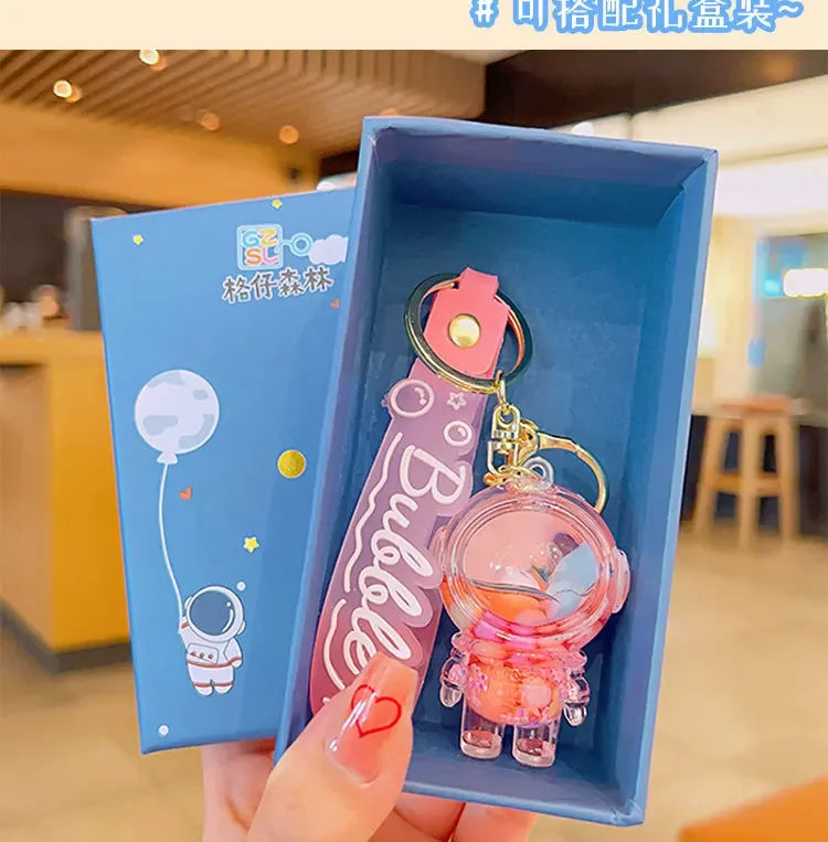 Cute Astronaut Keychain Space Capsule Lava Lamp Oil Filling Bear Key Chain Gift Pendant for Couples Bag Charm Accessories