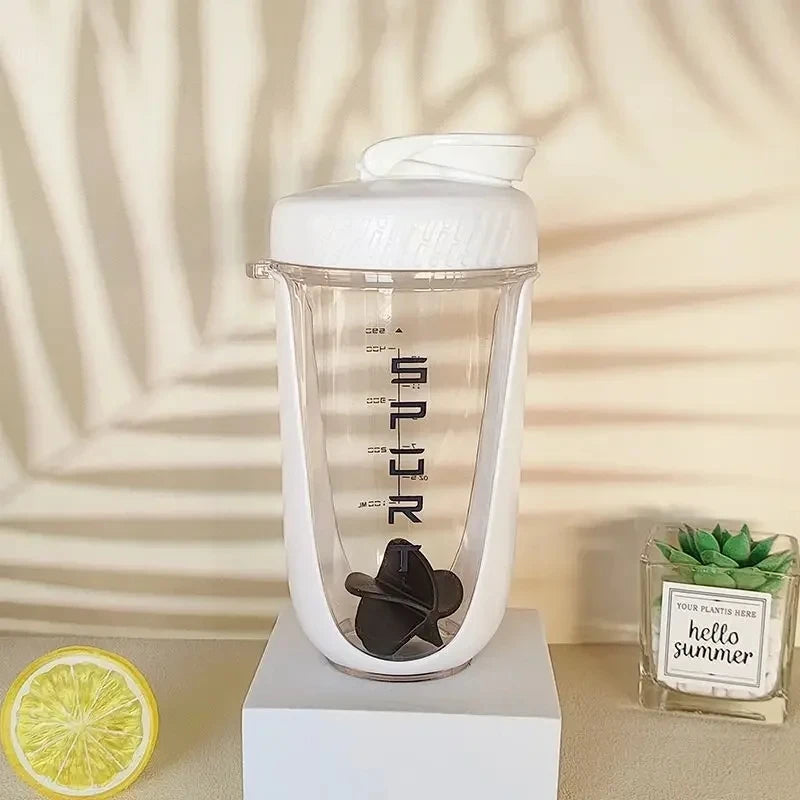 590ML Blender Shaker Bottle with Plastic Whisk Ball BPA Free Plastic Protein Shakes Leakproof for Powder Workout Gym Sport