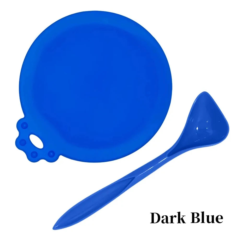 2sets Random Color Silicone Pet Can Lid Reusable Food Storage Keep Fresh Tin Cover Cats Dogs Food Health Supplies Lid and spoon