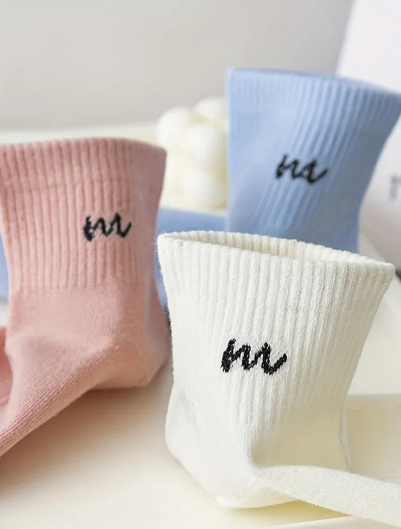 5 pairs of short sports socks for one sale, comfortable and breathable short socks sock