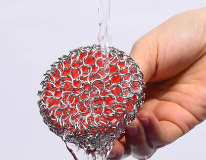 Chainmail Scrubber with Silicone Handle Cast Iron Cleaner for Cast Iron Grill Pan Skillet Wok Bakeware Cast Iron Scrubber