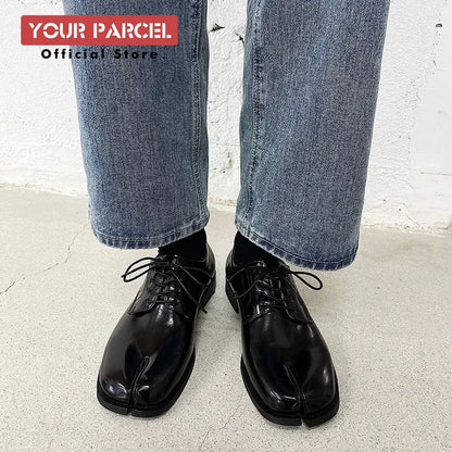 Horseshoe split toe couple leather shoes, Tabi shoes square toe cap unisex original design new Korean personality trend