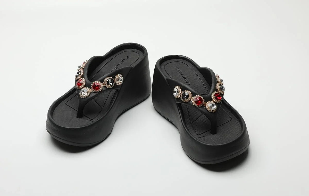 Woman Slippers Flip Flops Slides on Beach Sandals Waterproof Stylish Shoes for Women Top Designs Shoe Clappers Summer Sale