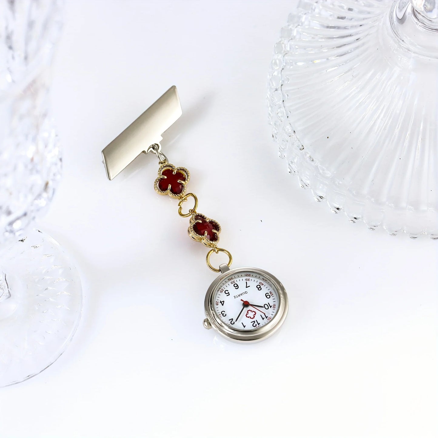 1pc new nurse watch chest watch fashionable and cute quartz pocket watch simple hanging watch simple hanging watch