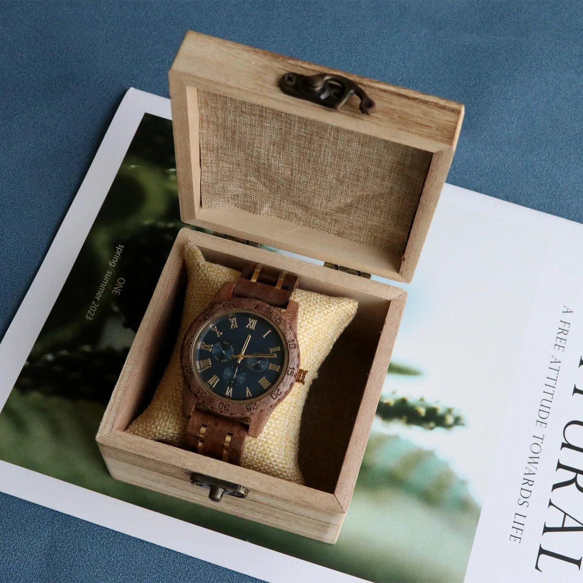 Men's Wooden Wrist Watches for Men Chronograph Fashion Wristwatches Business Blue Wood Mens Watches Clock reloj madera hombre