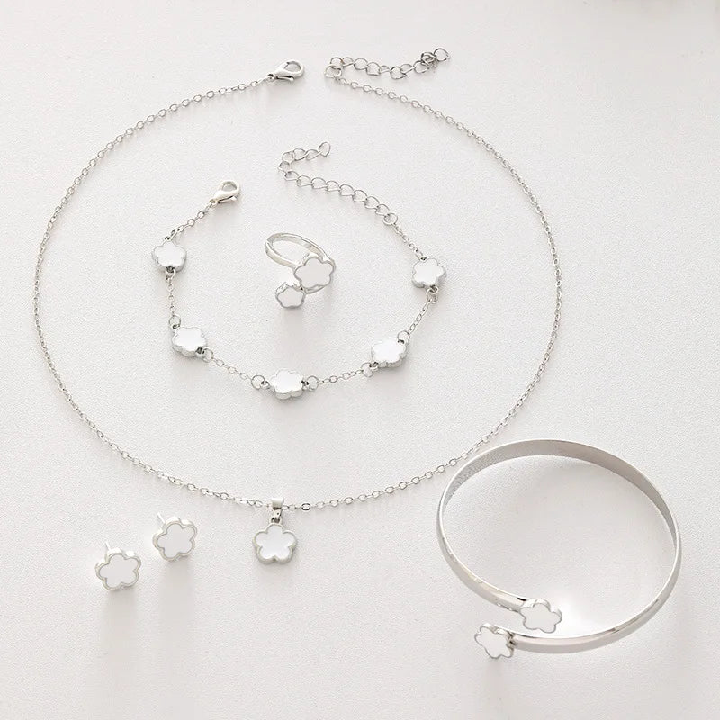 5pcs Lucky Five-petal Flower Women's Jewelry Set, Fashion Flower Bracelet + Necklace + Earrings + Bracelet + Ring Set, Birthday