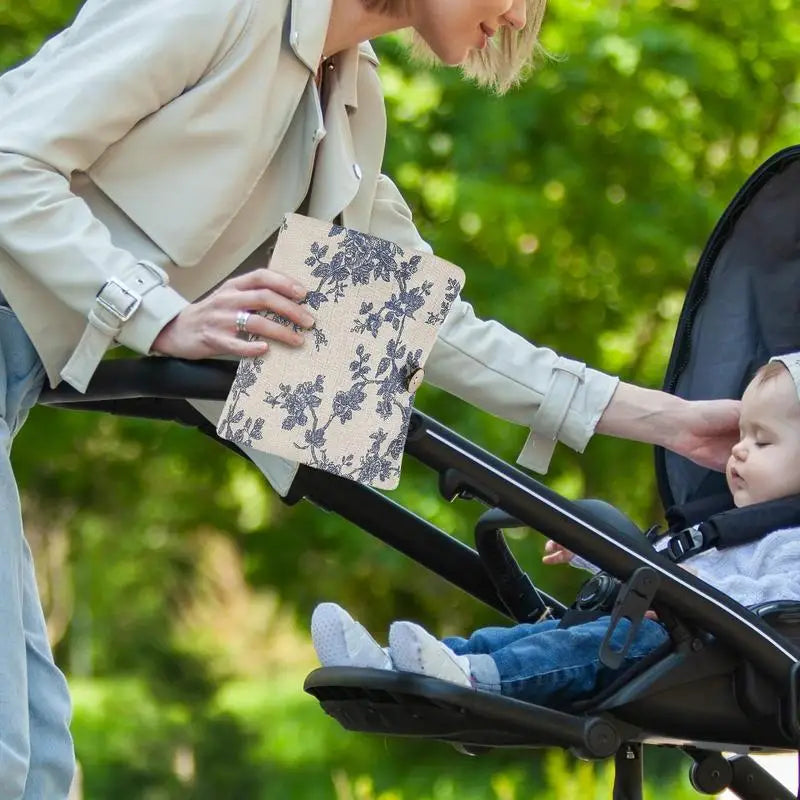 Diaper Caddy Organizer Baby Nursery Multi-functional Diaper Multi-pocket Organizer Portable With Handle Baby Diaper Basket For