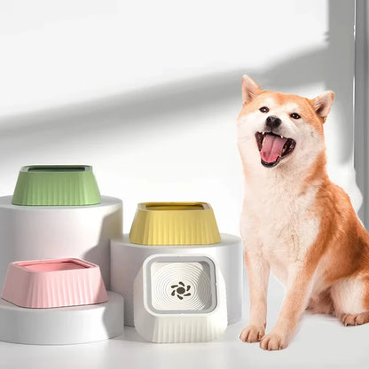 Spill Proof Pet Water Fountain with Floating Plates Non Slip Anti Splash Bowl Suitable for Cats and Dogs Clean Drinking