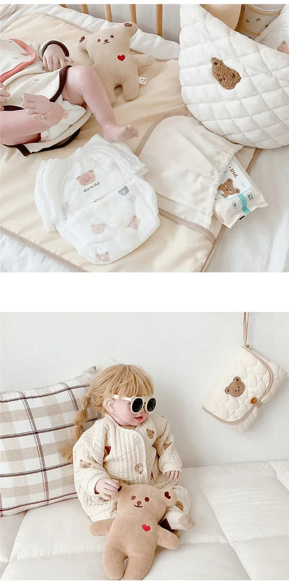 Baby Foldable Diaper Changer Baby Changing Mat Waterproof Changing Pad Portable Diaper Bag Newborn Bedding Supplies Storage Bags