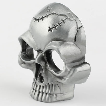 The scalp skull buckle head smooth alloy buckle