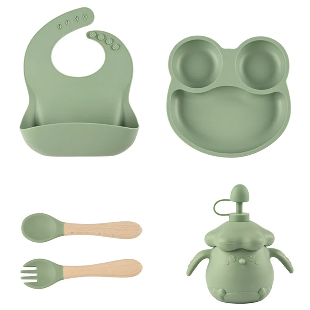 4PCS Silicone Children Tableware Baby Feeding Set Silicone Dinner Plate Wood Handle Spoon Fork Silicone Bibs BPA Free