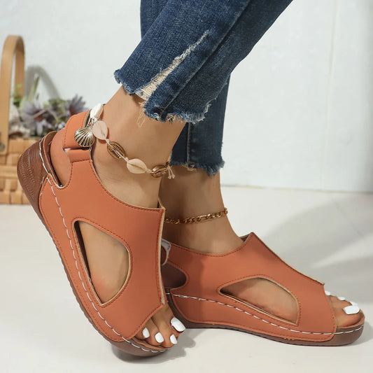 Plum-size Velcro platform sandals women's car stitched breathable hollow wedge beach sandals